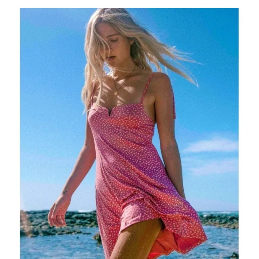 Billabong Red Floral Dress